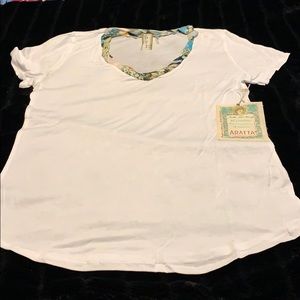 🏷 Aratta - Lightweight Summer Tee - NWT